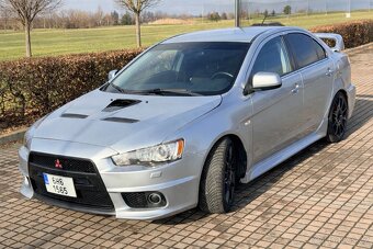 Mitsubishi Lancer 2013 - 6