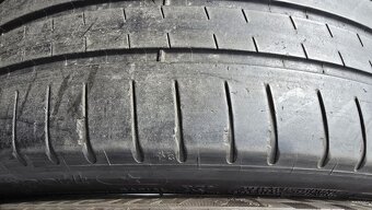 Letní pneu 265/35/19 Michelin - 6