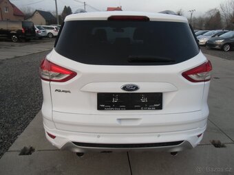 Ford Kuga 2.0 TDCi 132KW 4x4 TITANIUM - 6