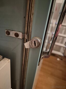 70 let stará retro lednice sběratelský kousek - 6
