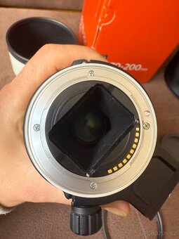 Sony FE 70-200 mm f/4 OSS zoom objektiv ve skvělém stavu - 6