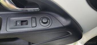 Volkswagen UP 1.0 55kw - 6