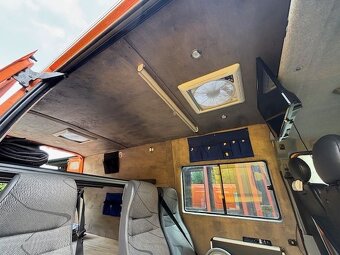 Renault Master dCi150 obytný vůz – 6 míst jízda i spaní - 6