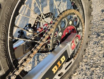 Honda crf 250r - 6