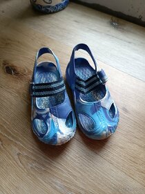 Boty Adidas vel.23 + zdarma boty k vodě - 6