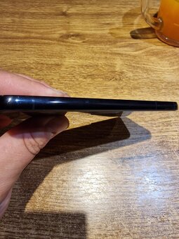 Samsung Galaxy s22 8/128 - 6