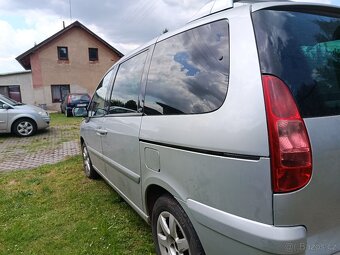 Peugeot 807 2,0 HDI - 6