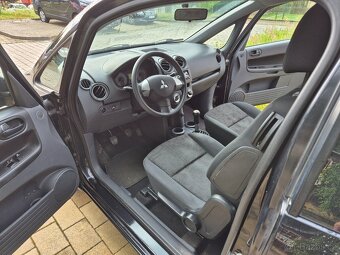 Colt 2009,1,1i 55kw,145 000km ,nová STK - 6