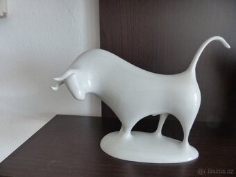 Brusel Malý Býk J.Ježek Royal Dux 1959 100%stav - 6