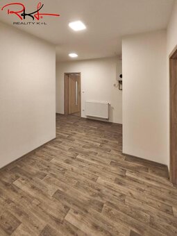 Pronájem komerčních prostor – Mladá Boleslav, Husova - 6