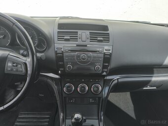 Mazda 6 2.2 D ,  120 kW nafta, 2011 - 6