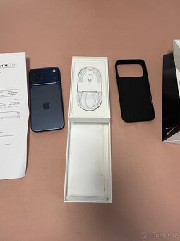 Iphone 17pro max 256 modrý - 6