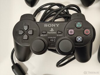 Xbox a PlayStation ovladače na opravu - 6