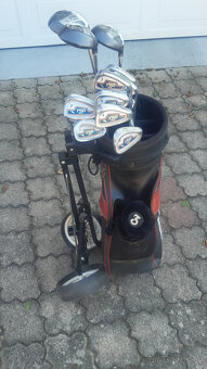 Golfové hole s vozíkem - 6