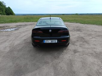 Alfa Romeo 159 - 6