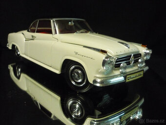 Borgward Isabella Coupe Revell 1/18 - 6