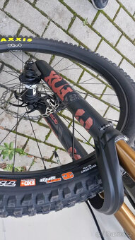 Elektrokolo Orbea Wild M-TEAM 2025 - velikost L, najeto pouz - 6