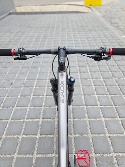 Horské kolo Erox Carbon FS 29″ - 6