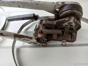 Prodám křovinořezy a paskovačky - 6