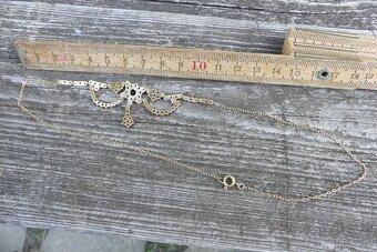 Stříbrné náhrdelníky s českými granáty, koliery, různé - 6