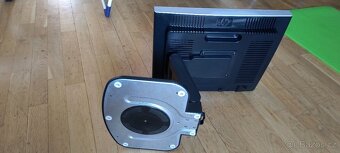 LCD monitor HPL1940T - 6