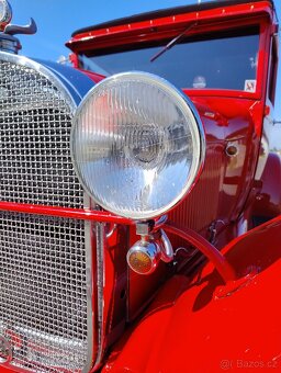 Ford Model A tudor & Panzer - 6