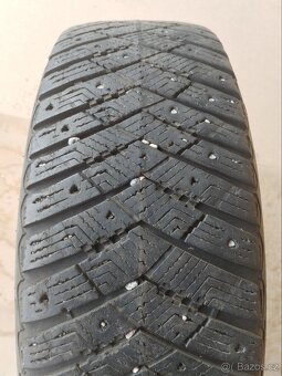 Sada zimích pneumatik GOOD YEAR - 215/65 R17 - 6