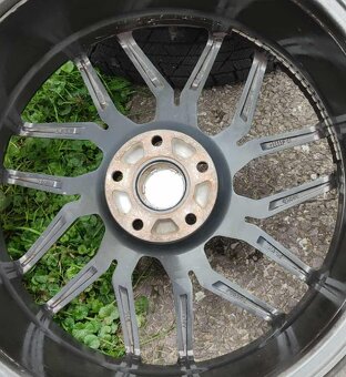 Elektrony Vossen 20x8.5J, 5x120 - 6