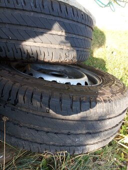 Pneu 205/65 r 16 c - 6