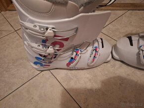 ROSSIGNOL FUN GIRL- prodám velikost č 40 - 6