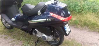 Piaggio X evo 125 - 6