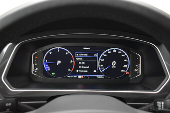 Volkswagen Tiguan Allspace 2.0TDi DSG 4x4 R-Line - 6