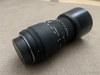 Nikon D5000+nový objektiv Sigma 70-300mm f4-5,6 APO DG Macro - 6