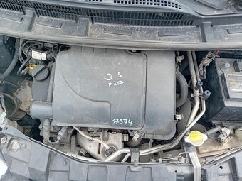 Peugeot 107 1.0 ( 1KR ) 50kW r.2012 černá na náhradní díly - 6