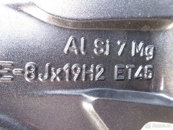 AUDI Q4 E-Tron SKoda Enyaq VW iD Cupra Born letne - 6