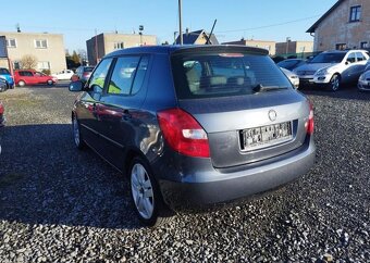 Škoda Fabia 1.4 16V Klima, ESP benzín manuál 63 kw - 6