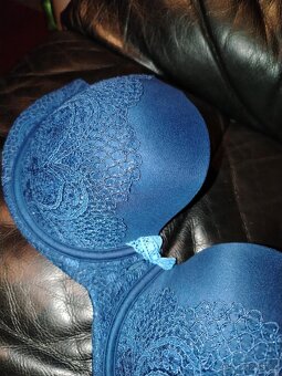 Podprsenka Victoria Secret - 6