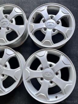 5x139.7 R16 Lada Niva Originál alu disky - 6