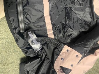 Zimní dámská bunda vel M - 6