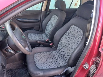 Škoda Fabia 1.4i 55kW serviska - 6