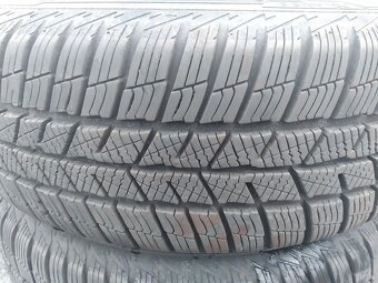 KOMPLET ZIMNÍ KOLA 195/65R15 8mm - 6