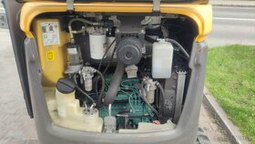 Pásový Minibagr Volvo EC18D - 6