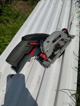 Bosch Wurth 10.8 - 12V , jen vyzkoušeno úklid garáže ….. - 6