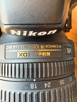 Prodám fotoaparát Nikon D3200 + příslušenství + stativ - 6