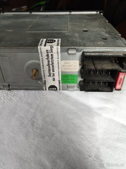 Autorádio Grundig - 6