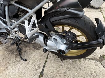 Bmw R 1200 GS LC rv:2014/1 najeto:79tis Havarované - 6