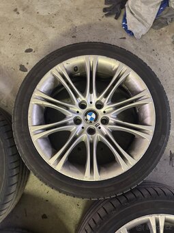 kola 5x120 245/40/18 - 6