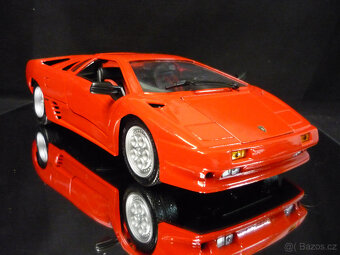 Lamborghini Diablo Maisto 1/18 - 6