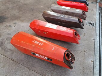 Nádrže na Babetty typ 206 nebo 207 - 6