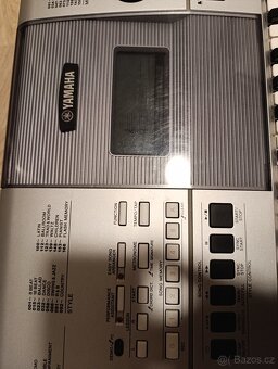 Yamaha PSR E413 - 6